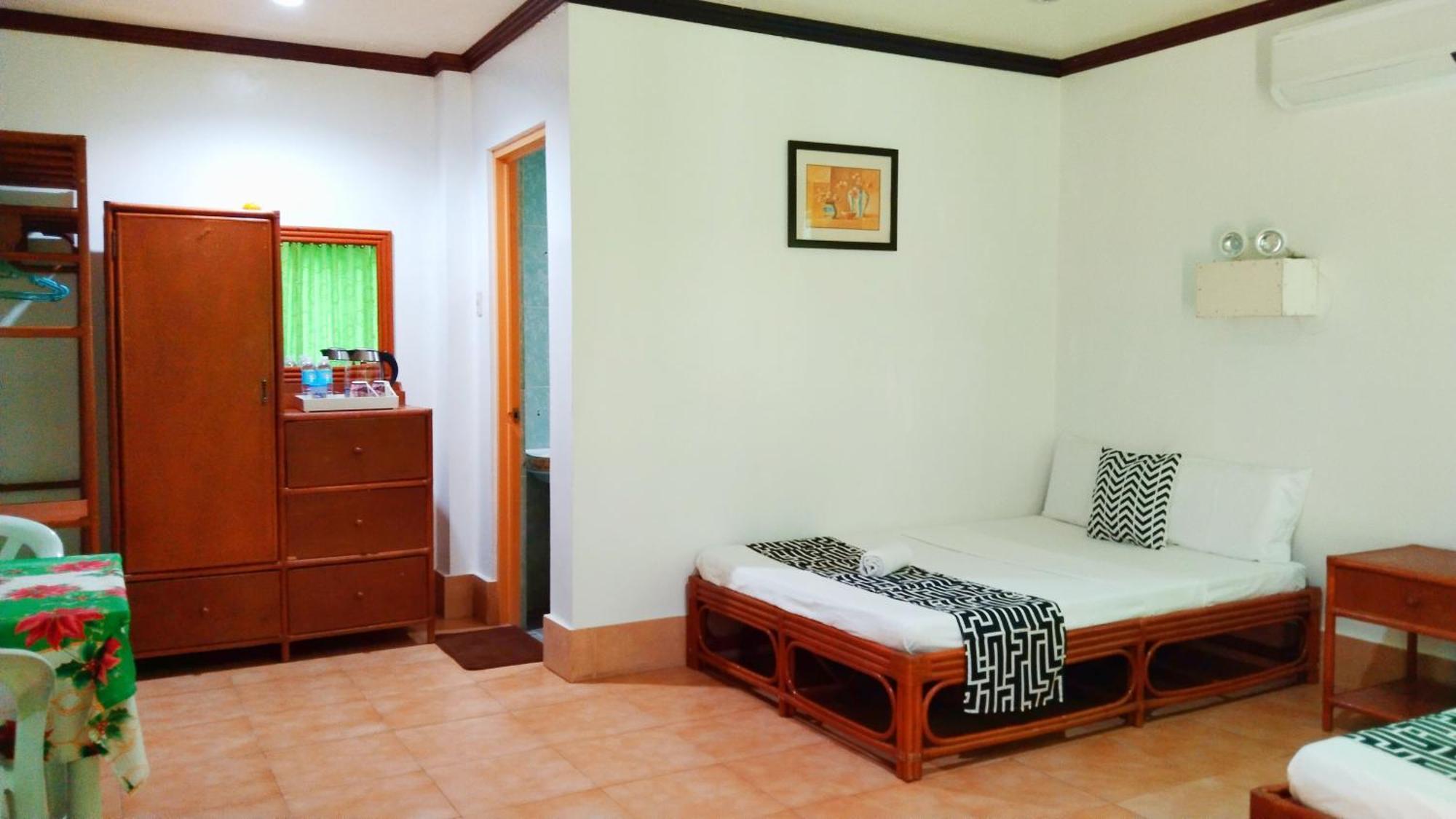 Hmc Guesthouse - Malapascua Island Air-Conditioned Room #2 외부 사진